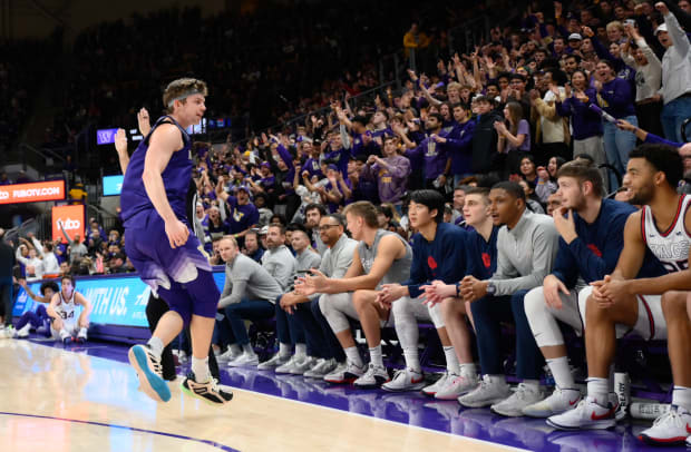 Gonzaga Bulldogs Washington Huskies5